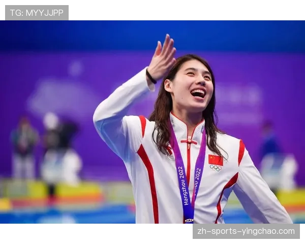 张雨霏于子迪同场竞技 女子200米蝶泳新老对话